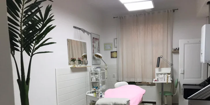 Laminace obočí, lash lifting či prodloužení řas 1D–5D u Národní třídy