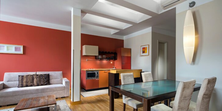Moderní apartmán nebo studio na Vinohradech se snídaní a saunou