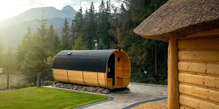 Pohádkový pobyt v luxusním apartmánu až pro 4 os.: venkovní vířivka a sauna, soukromý les