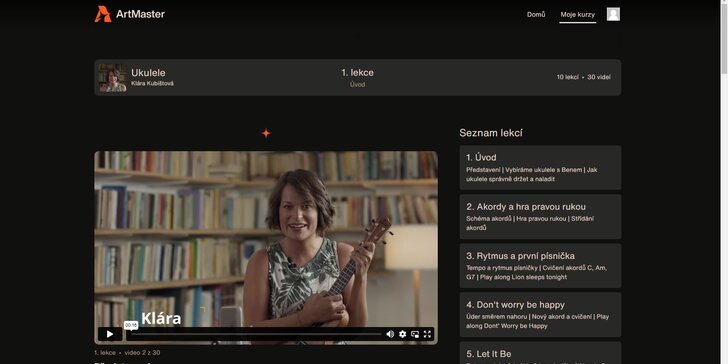 Online kurz hry na ukulele pro začátečníky: 10 lekcí, přístup do kurzu 2 roky