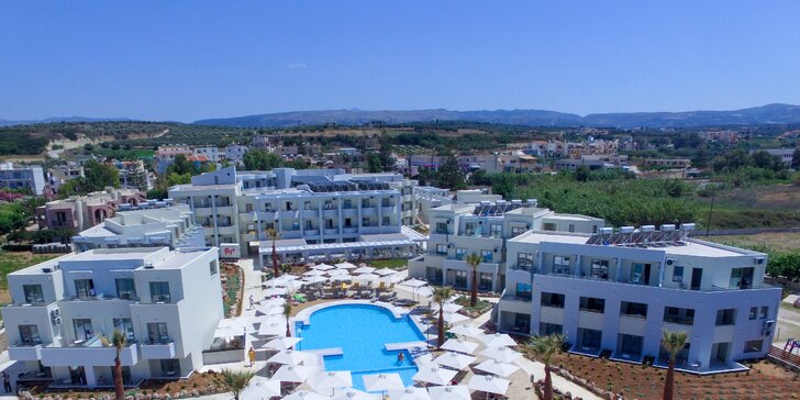 Hotel Harmony Rethymno Beach v Řecku: all inclusive, hotel na pláži i dítě za letenku