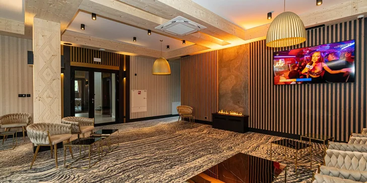 Pobyt v moderním hotelu jen 2 km od vyhlášené ulice Krupówki, sleva na vstup do aquaparku