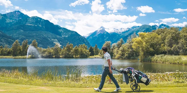 Aktivní dovolená v Zell am See: hotel 300 m od jezera, snídaně, wellness se saunami a vířivkou