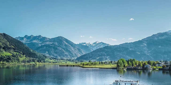 Aktivní dovolená v Zell am See: hotel 300 m od jezera, snídaně, wellness se saunami a vířivkou