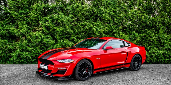Americká kára dle výběru: 20–60 min. jízdy v Dodgi Challenger, Chevroletu Camaro či Fordu Mustang