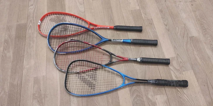 Sportovní zábava: hodinový pronájem kurtu na squash bez limitu hráčů