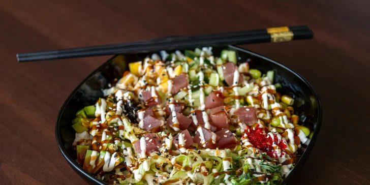 Otevřené vouchery do asijské restaurace Hoi An: až 2000 Kč na sushi, poke bowls i vietnamské speciality