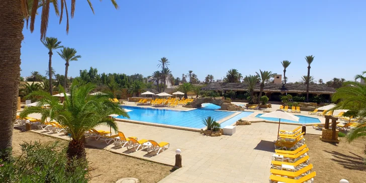 Dovolená v hotelu Djerba Holiday Club: all inclusive jídlo i nápoje a dítě za letenku