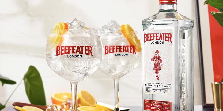 Dva či tři drinky z ginu Beefeater a tonicu na stylové zahradě Central Garden