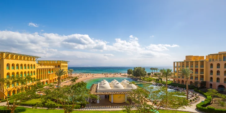 All inclusive rodinná dovolená v Egyptě vč. letenky: 5* hotel Strand Taba Heights Beach, dítě za cenu letenky