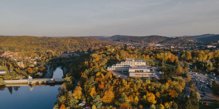 4* hotel u Brněnské přehrady: pokoj Deluxe, snídaně nebo polopenze a wellness