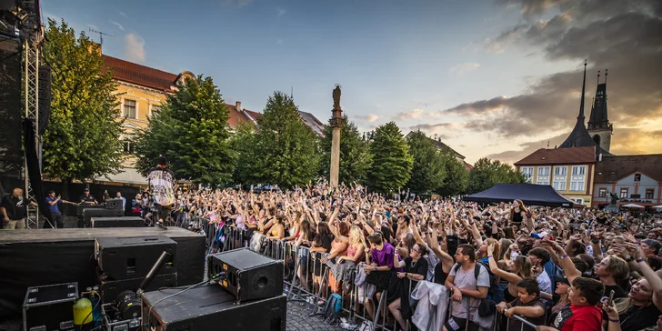 Vstupenka na Déjà vu fest: vystoupí Jakub Děkan, Olga Lounová, Kapitán Demo i Rytmus