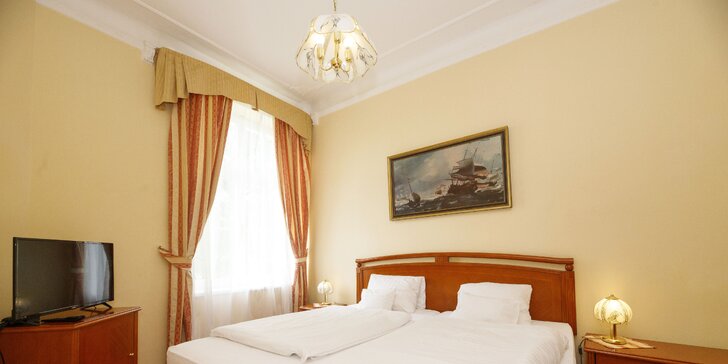 Pobyt v 3* hotelu v Mariánkách pro 1–2 os.: snídaně i polopenze, možnost 10 procedur a návštěvy bazénu