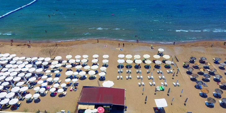 Dovolená v Turecku: hotel Akdora Resort s bazénem, all inclusive a dítětem za letenku