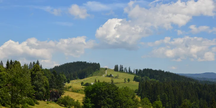 Pobyt v Beskydech s neomezeným wellness, polopenzí a kartou na atrakce zdarma či se slevou