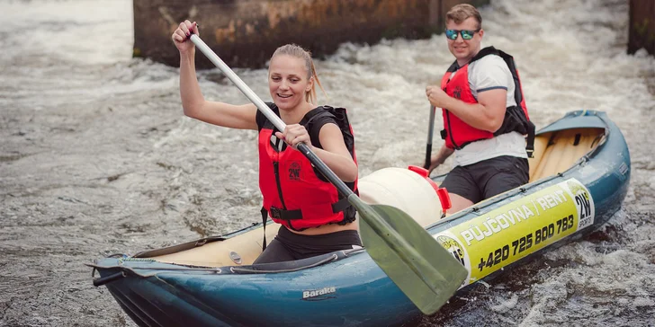 Hodinová plavba historickým Českým Krumlovem: paddleboard, kanoe či raft pro 1–6 osob