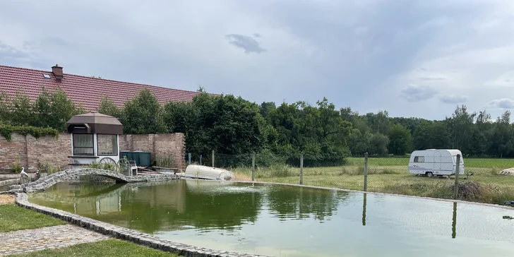 1 nebo 2 hodiny bowlingu až pro 8 hráčů i grilovaná kuřata