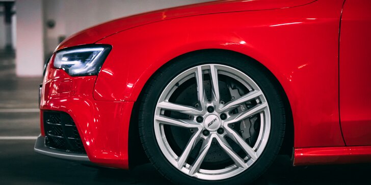Zapůjčení sportovní Audi RS5 na 1, 3 nebo 5 hod. pro 1 osobu