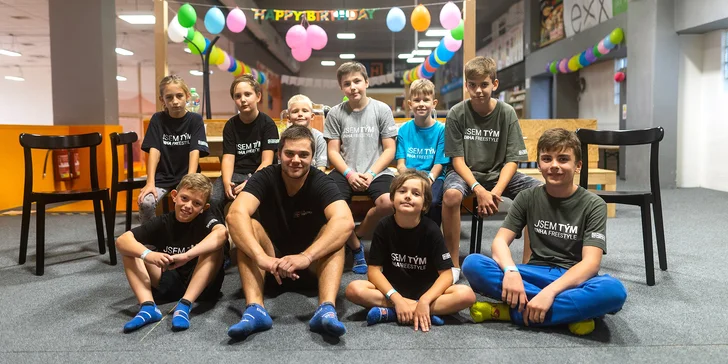 Příměstský tábor v trampolínovém centru: děti od 7 do 15 let, trenéři, laser game i venkovní aktivity