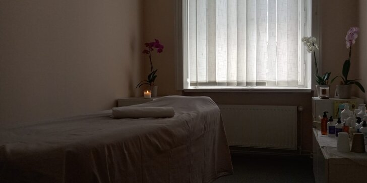 Relax v délce 30–120 minut, na výběr klasická masáž i proti bolesti zad