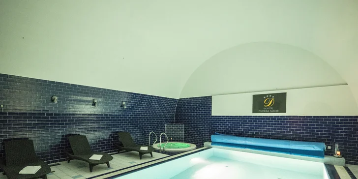 Léto v historickém Táboře: 4* hotel, snídaně nebo polopenze i wellness s bazénem, saunou a vířivkou