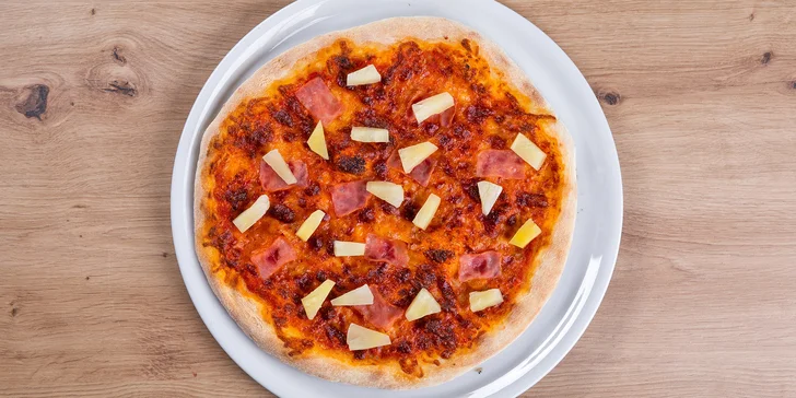 Vymazlený burger nebo pizza dle výběru a nápoj k zaplnění jednoho i dvou vyhládlých a žíznivých žaludků