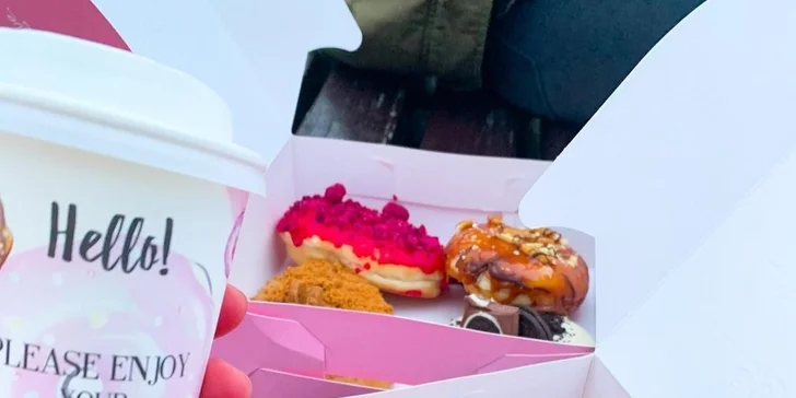 Donut podle výběru a káva v La Donuteria v Palladiu pro 1 i 2 osoby