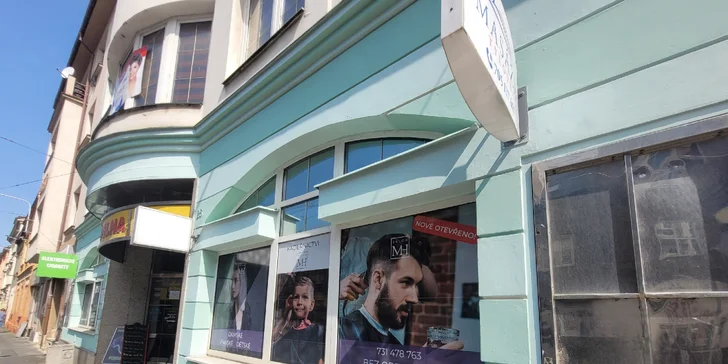 Nová elegance: dámský střih i včetně barvení či melíru a stylingu