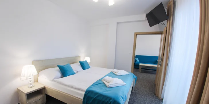 Moderní hotel přímo na břehu Oravské přehrady s polopenzí i slevou na plavbu lodí