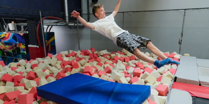 Vstupy nebo permanentky do Jump Academy Olomouc: trampolíny, ninja dráha, parkour zóna i 9D kino