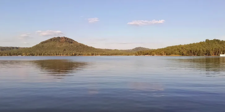 Zapůjčení paddleboardu na Mácháči na půl dne i celý den