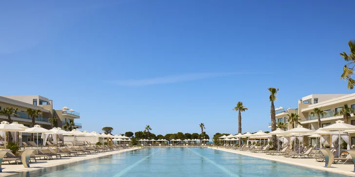 Luxusní dovolená v Albánii: 5* hotel Melia Durres pro náročnou klientelu, all inclusive i letenka