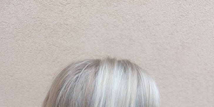 Kadeřnické balíčky pro různé délky vlasů: střih i barvení, foukaná a závěrečný styling
