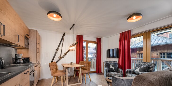Rakouské Alpy v moderním apartmánu s kuchyňkou, turistickou kartou a možností snídaní