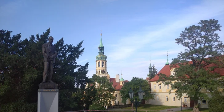 Skupinové i individuální prohlídky Prahy s komentářem: Hradčany i Malá Strana či Staré Město