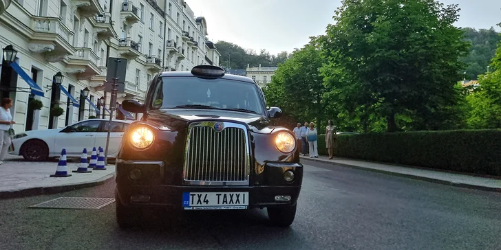 Vyhlídková jízda po Karlových Varech v londýnském taxi Black cab až pro 4 osoby