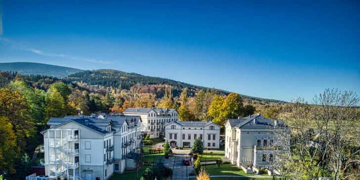 Luxusní hotel v lázeňském městě v polských Jizerkách: neomezený wellness, jídlo, dětské herny