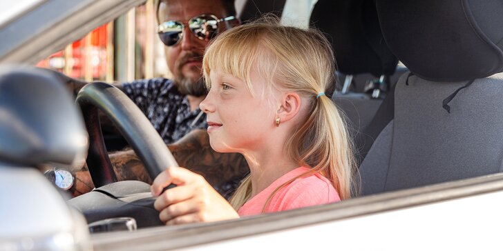 Zážitkové jízdy pro děti: autobus i osobní a nákladní auto