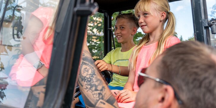 Zážitek pro děti: Jízda traktorem Zetor na 30 nebo 45 minut