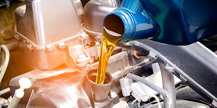 Servis vašeho vozu: provedení výměny oleje a filtru, prohlídka podvozku i diagnostika