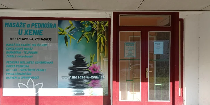 Přístrojová manikúra i mokrá, suchá či kombinovaná pedikúra vč. lakování lakem i gel lakem