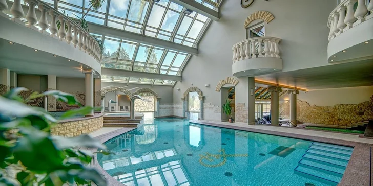 Rodinná dovolená v polských Beskydech: horský hotel s polopenzí, wellness, venkovní bazén a děti zdarma