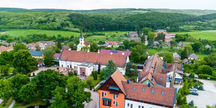 Zámecký pobyt na severovýchodě Maďarska: polopenze, neomezený wellness, děti do 5,9 let zdarma