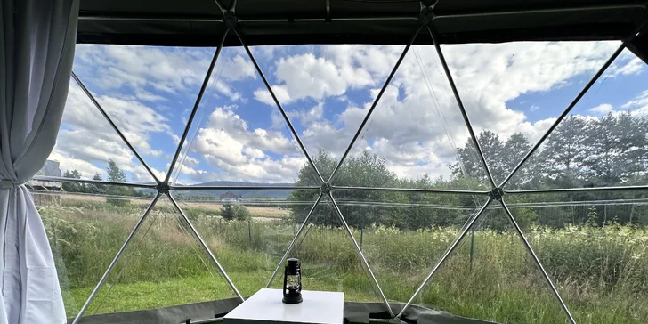 Glamping v kopuli nebo moderní stodola až pro 12 osob u Karpacze