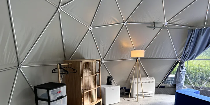 Glamping v kopuli nebo moderní stodola až pro 12 osob u Karpacze