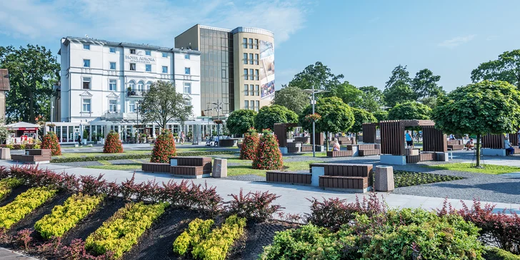 Międzyzdroje: hotel u pláže, neomezeně wellness, polopenze a ráj pro děti