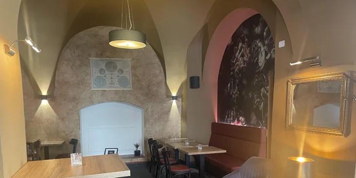 Spritz drink či koktejl dle výběru pro 1 i 2 os. v Monkey baru v centru Třeboně