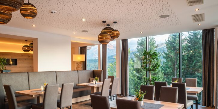 Léto nebo podzim ve Vysokých Taurech: krásný hotel s polopenzí i wellness a lanovky zdarma