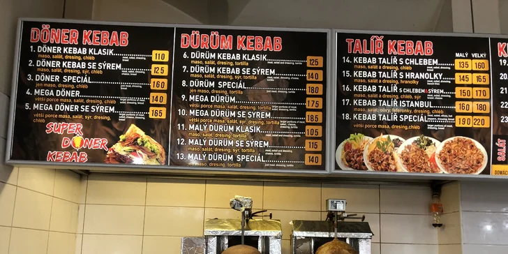 Dokonalý kebab s hovězím či kuřecím masem, dipem dle výběru i ovčím sýrem na Dejvické