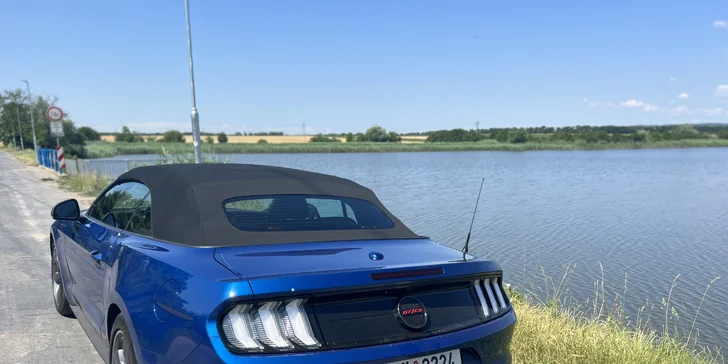 Zážitková jízda s Fordem Mustang California Special na 12 až 72 hodin